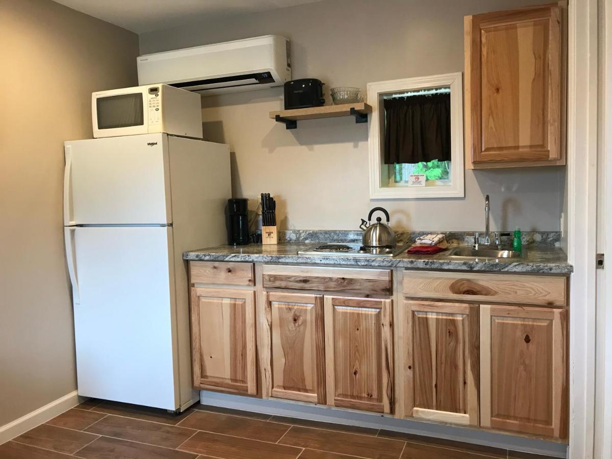 Hill View Motel And Cottages بحيرة جورج المظهر الخارجي الصورة