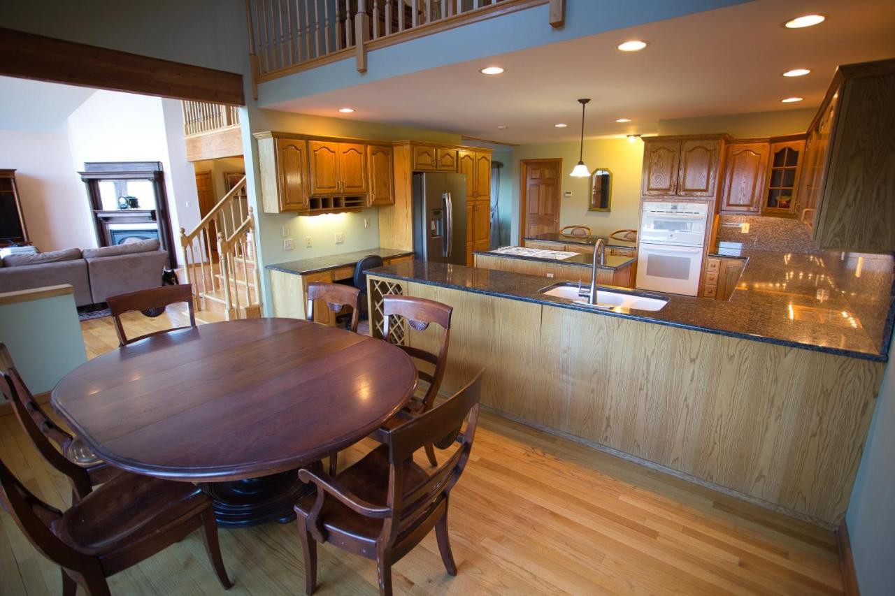 Hill View Motel And Cottages بحيرة جورج المظهر الخارجي الصورة