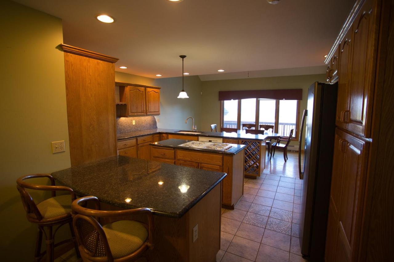 Hill View Motel And Cottages بحيرة جورج المظهر الخارجي الصورة
