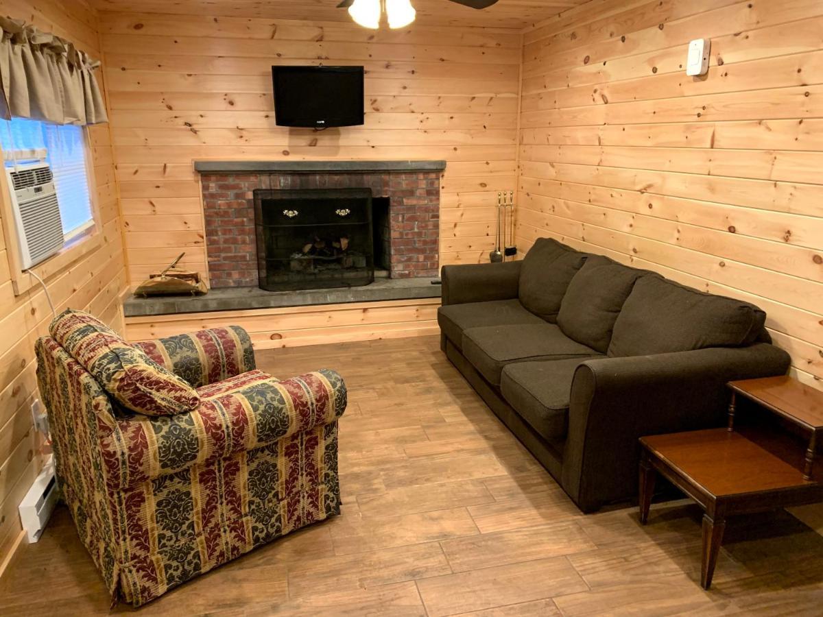 Hill View Motel And Cottages بحيرة جورج المظهر الخارجي الصورة